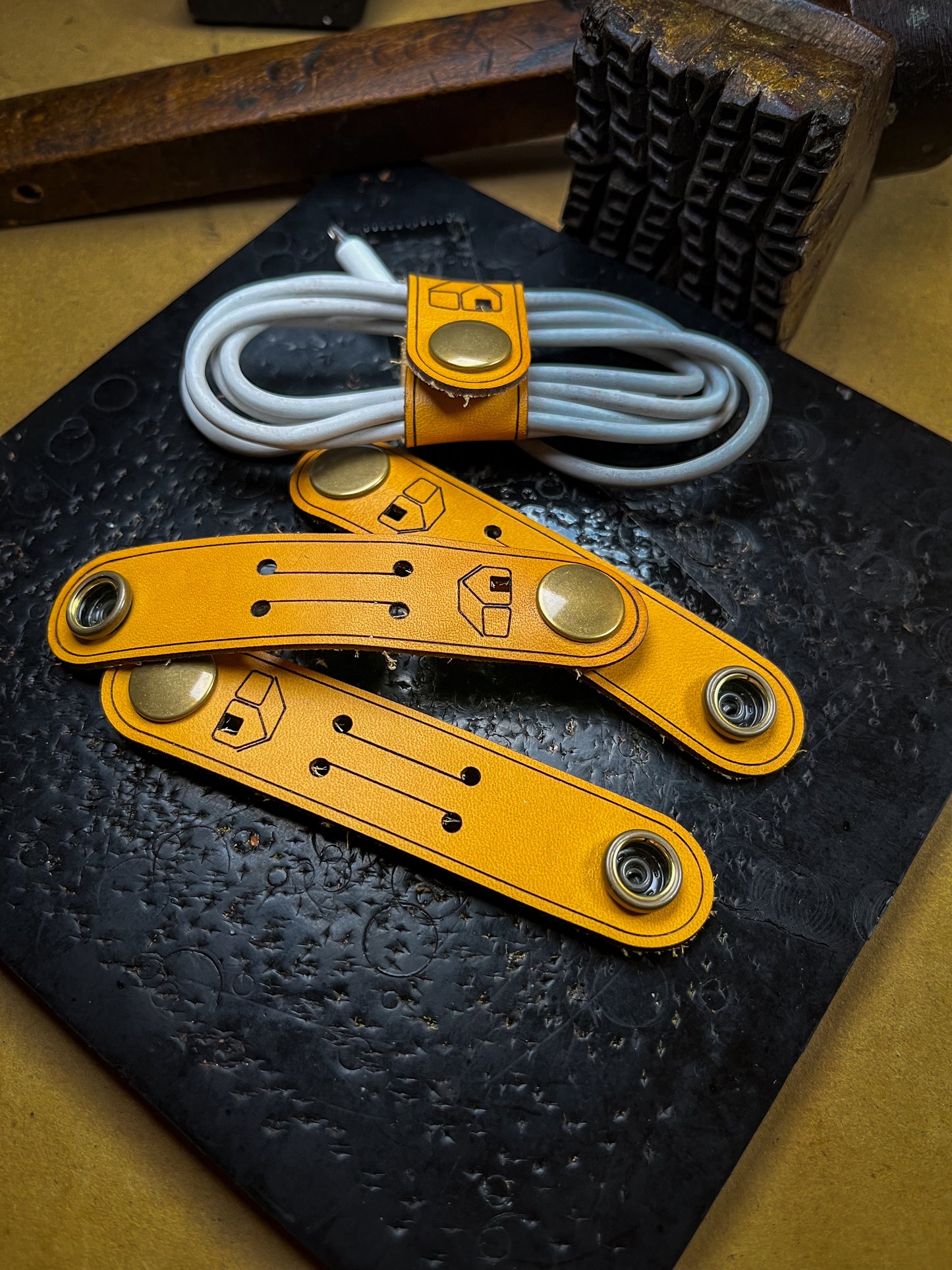 Nomad's Tether - Artisanal Leather Cable Wraps, Journey-Proof Your Tech (Quatro Set:)